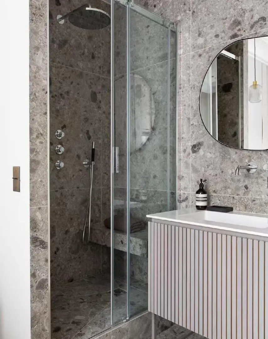 Before Making A Request, Read My Profile Host At Bottom Of Page # Quiet, Convenient, And Warm Paris Apartment